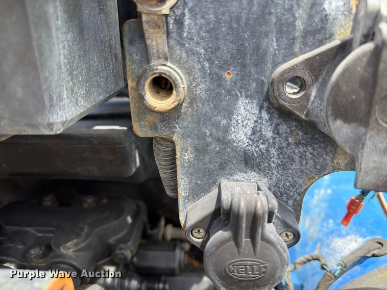 image for item ET0713 2019 New Holland T4.80V MFWD tractor