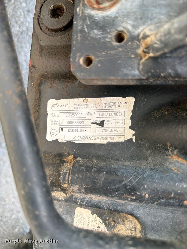 image for item ET0713 2019 New Holland T4.80V MFWD tractor