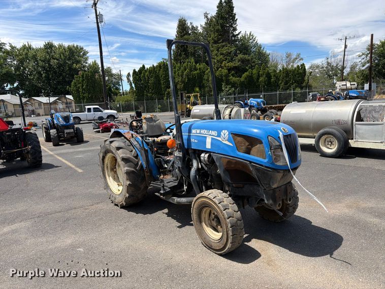 image for item ET0714 2013 New Holland T4.75V MFWD tractor