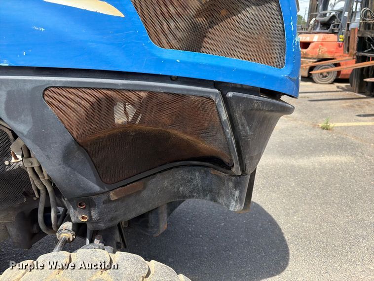 image for item ET0714 2013 New Holland T4.75V MFWD tractor