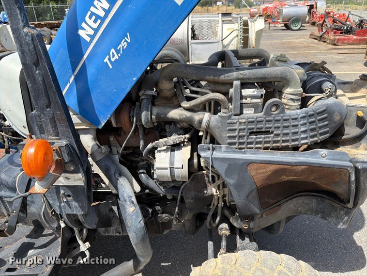 image for item ET0714 2013 New Holland T4.75V MFWD tractor