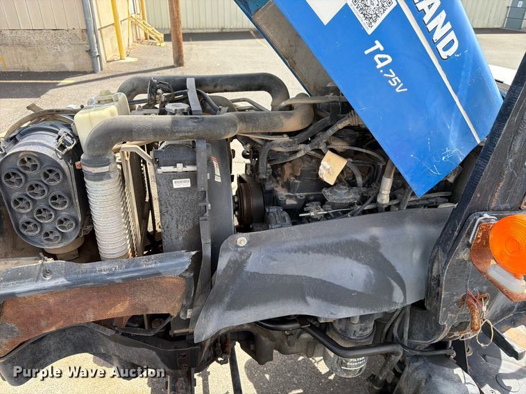 image for item ET0714 2013 New Holland T4.75V MFWD tractor