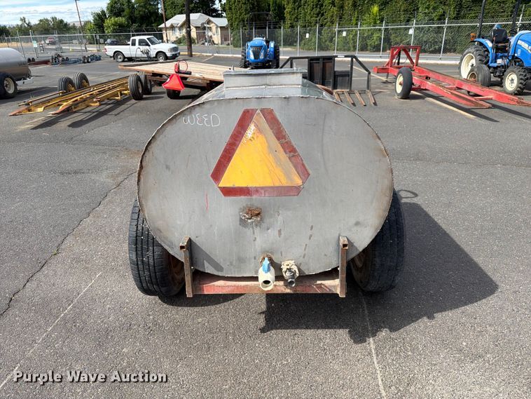 image for item ET0724 Tank trailer