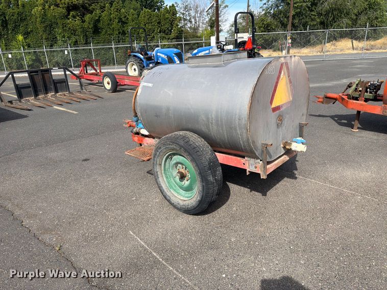image for item ET0724 Tank trailer