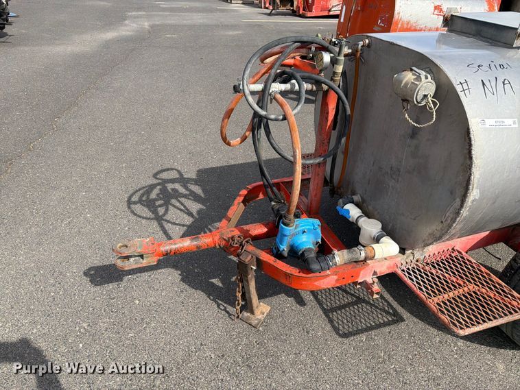 image for item ET0724 Tank trailer