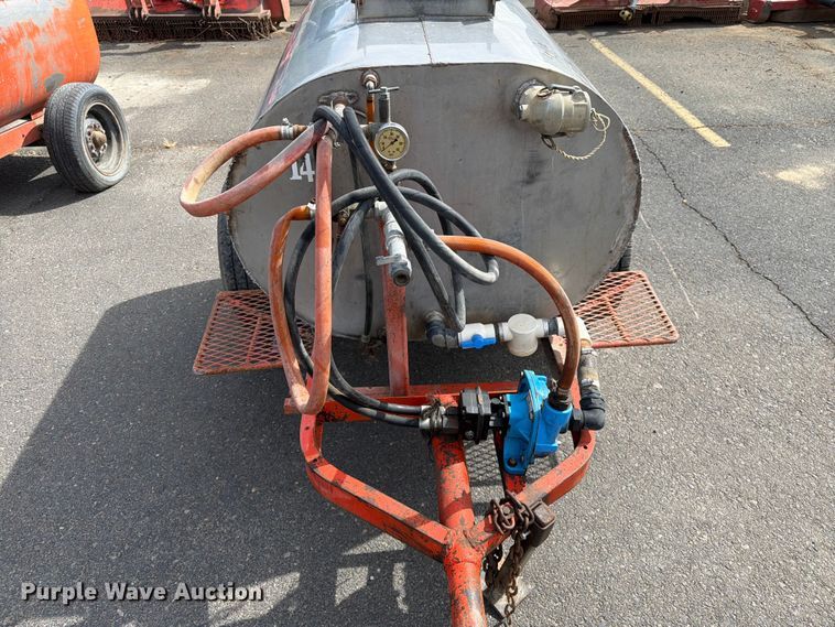 image for item ET0724 Tank trailer