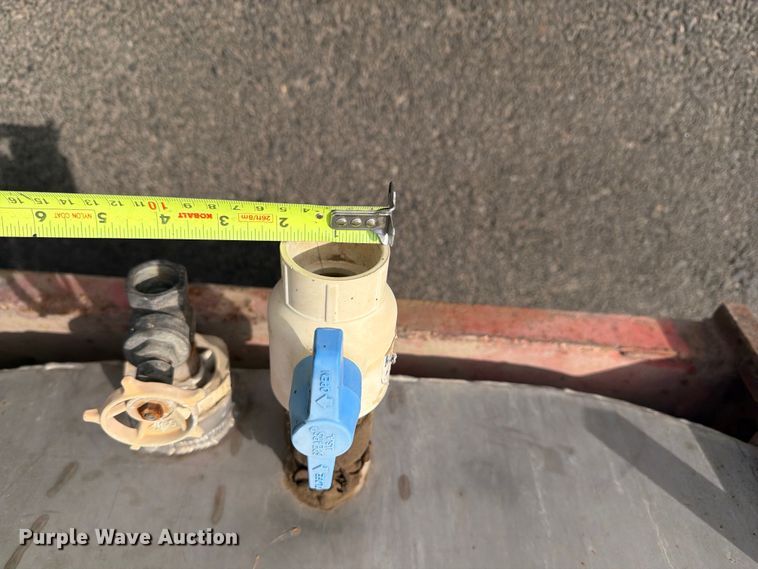 image for item ET0724 Tank trailer