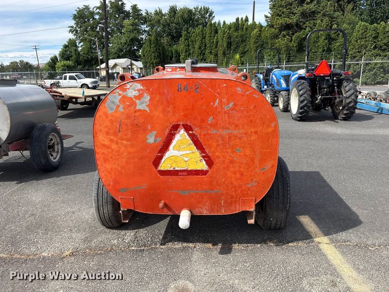 image for item ET0725 Rears tank trailer