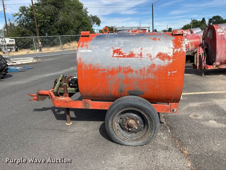 image for item ET0725 Rears tank trailer