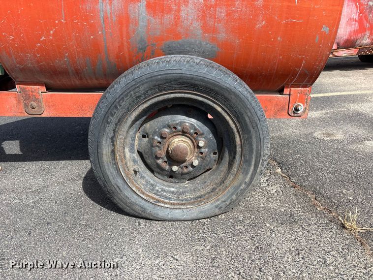 image for item ET0725 Rears tank trailer