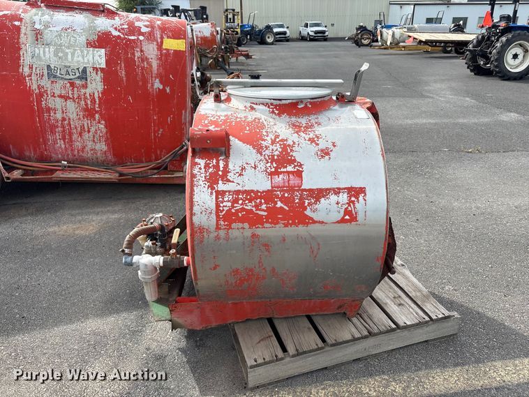 image for item ET0729 REARS maintenance tank