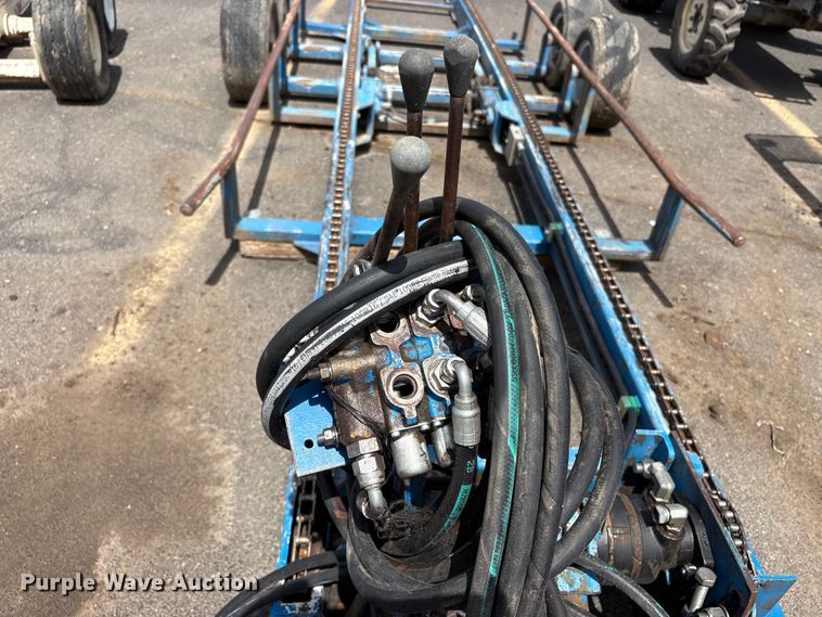 image for item ET0734 BLBTCAX orchard bin trailer