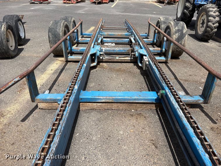 image for item ET0734 BLBTCAX orchard bin trailer