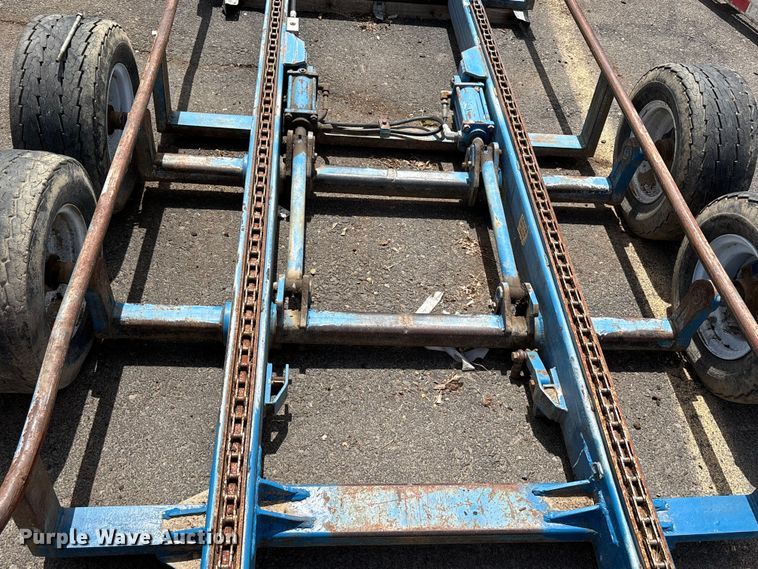 image for item ET0734 BLBTCAX orchard bin trailer