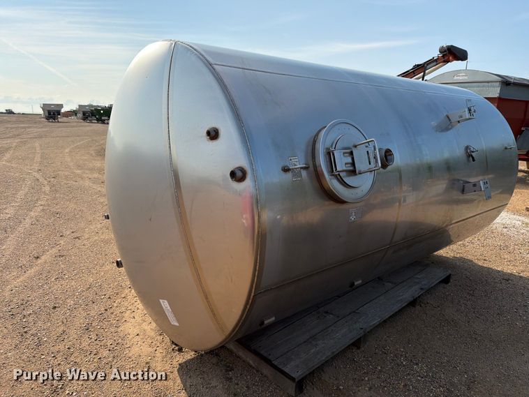 image for item EU5834 2015 Mid State tank