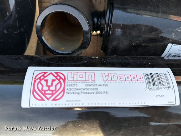 image for item EU5839 (17) Lion WD 3000 hydraulic cylinders