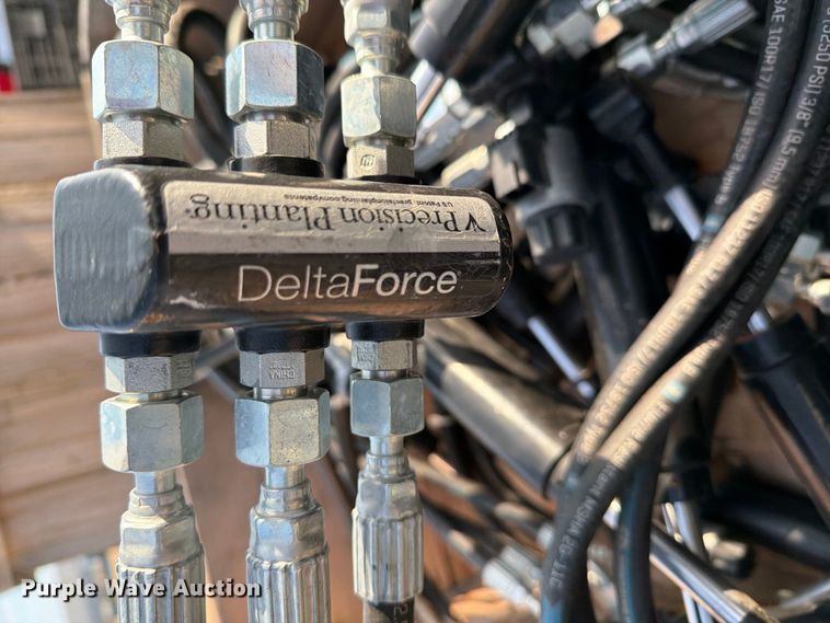 image for item EU5841 (24) Delta force hydraulic actuators