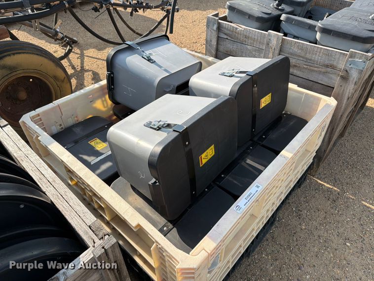 image for item EU5843 (9) insecticide hoppers