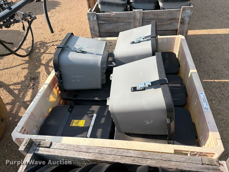 image for item EU5843 (9) insecticide hoppers