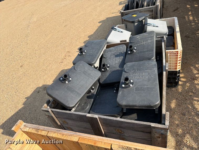 image for item EU5844 (23) m-set hoppers