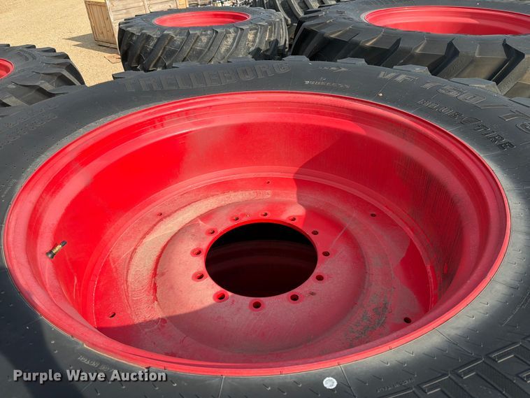 image for item EU5846 (4) Fendt 1050 tractor tires