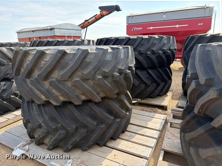 (4) Fendt 1050 tractor tires