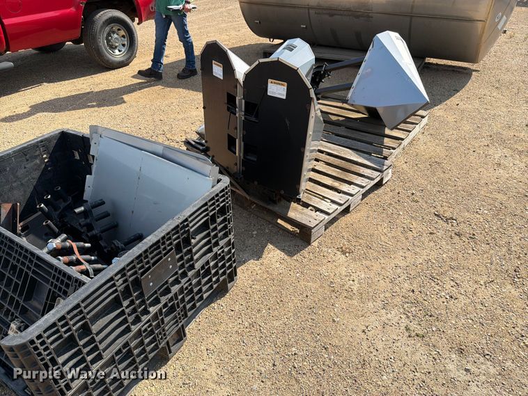 image for item EU5850 Crop shields