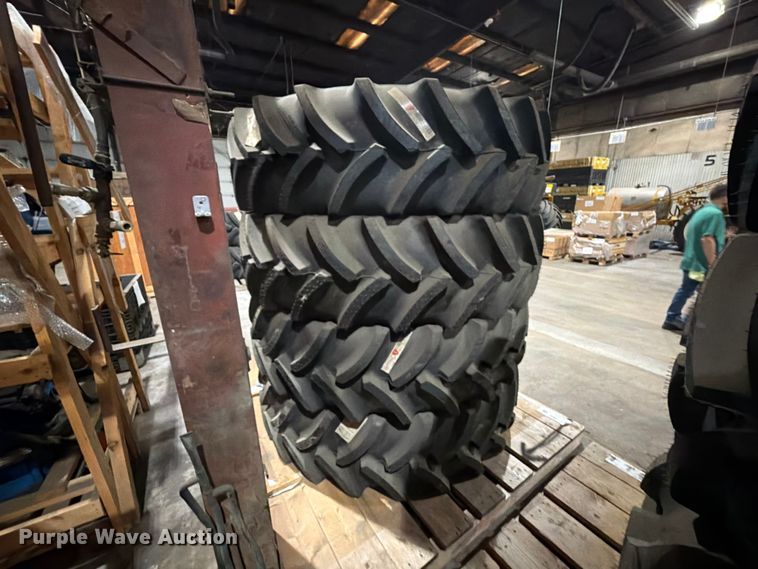 image for item EU5856 4 wheels and tires