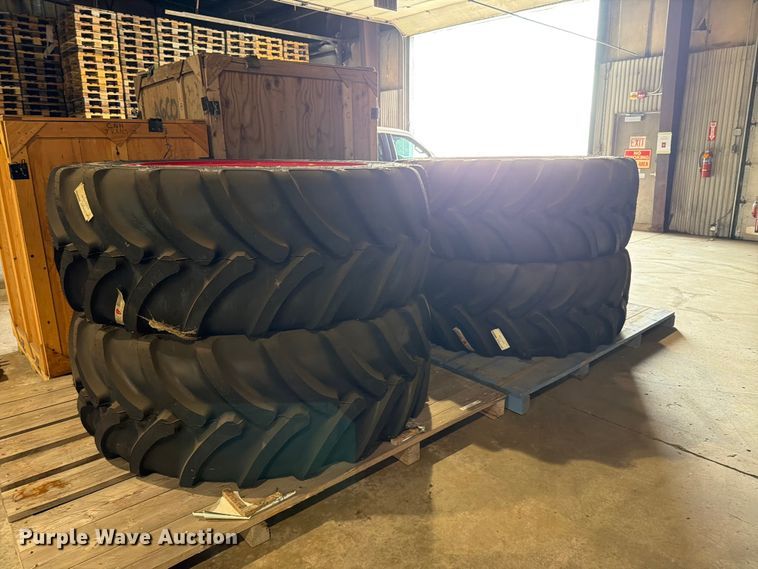 image for item EU5866 (4) Wheels and tires