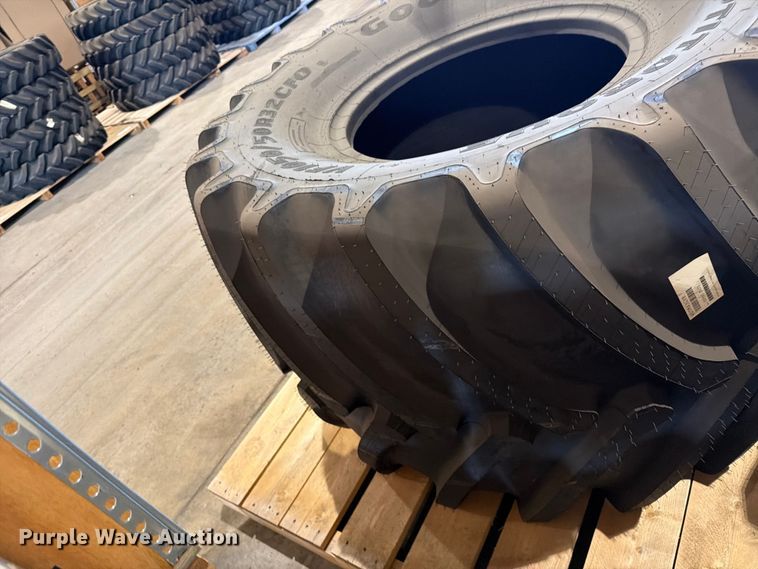 image for item EU5869 (1) Tire