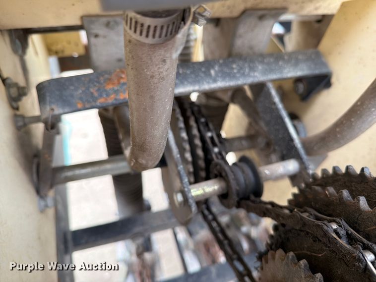 image for item EU5880 Truax Flex-II no-till grain drill