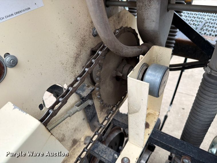 image for item EU5880 Truax Flex-II no-till grain drill