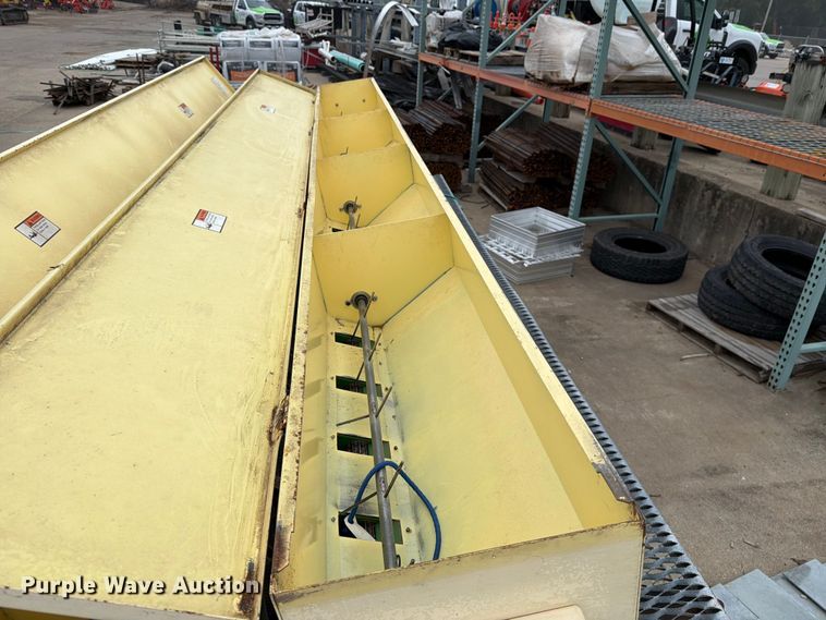 image for item EU5880 Truax Flex-II no-till grain drill