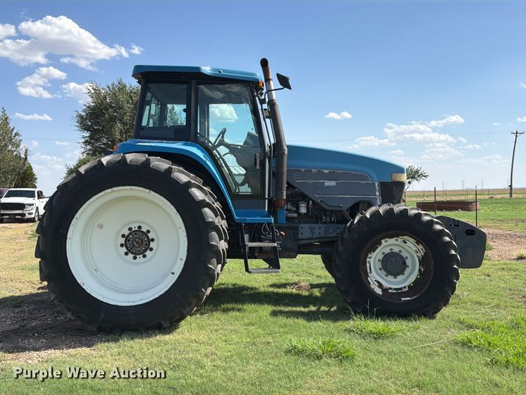 image for item EW1044 1997 New Holland 8870 MFWD tractor