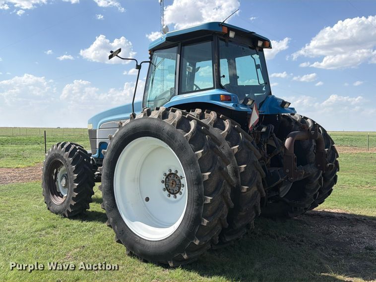 image for item EW1044 1997 New Holland 8870 MFWD tractor