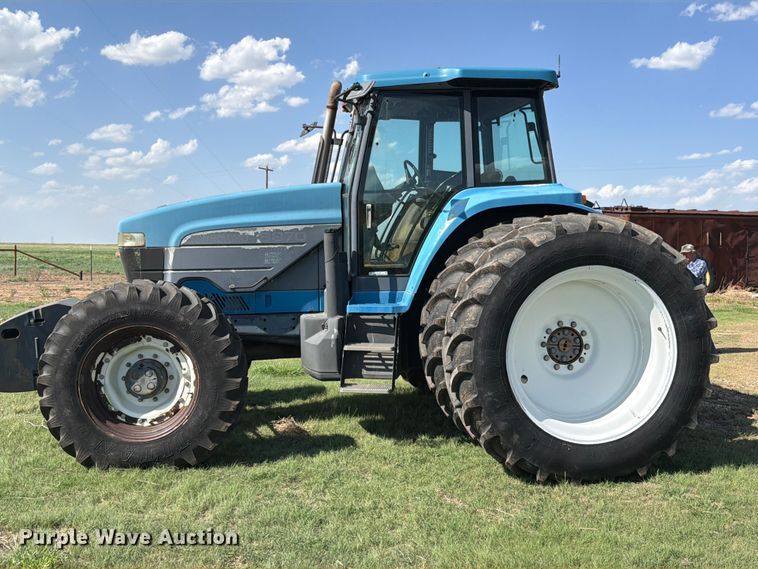 image for item EW1044 1997 New Holland 8870 MFWD tractor