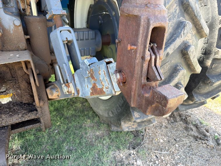 image for item EW1044 1997 New Holland 8870 MFWD tractor