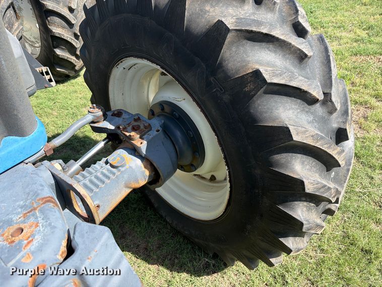 image for item EW1044 1997 New Holland 8870 MFWD tractor