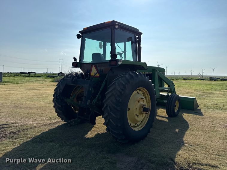 image for item EW4048 1979 John Deere 4640 tractor