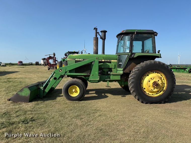 image for item EW4048 1979 John Deere 4640 tractor