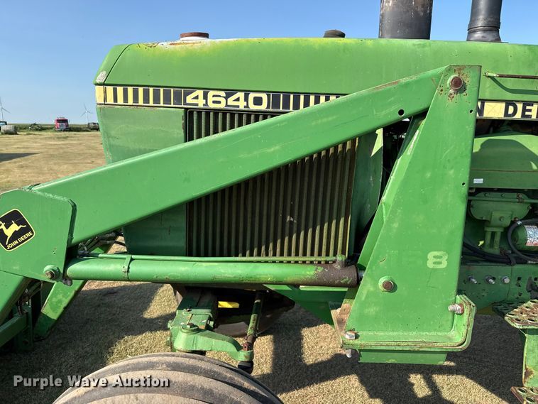 image for item EW4048 1979 John Deere 4640 tractor