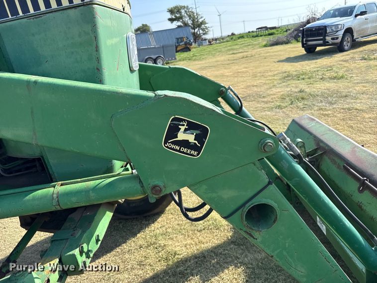 image for item EW4048 1979 John Deere 4640 tractor