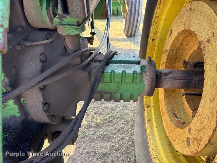 image for item EW4048 1979 John Deere 4640 tractor
