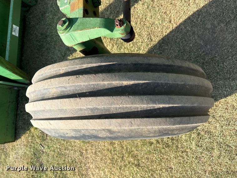 image for item EW4048 1979 John Deere 4640 tractor