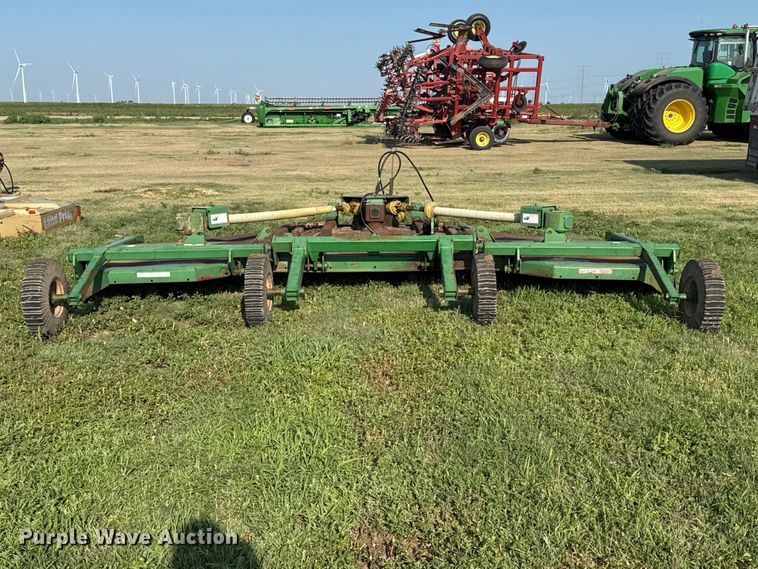 image for item EW4049 John Deere 1518 rotary mower