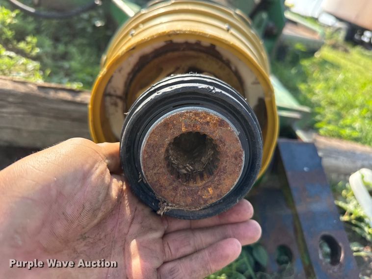image for item EW4049 John Deere 1518 rotary mower
