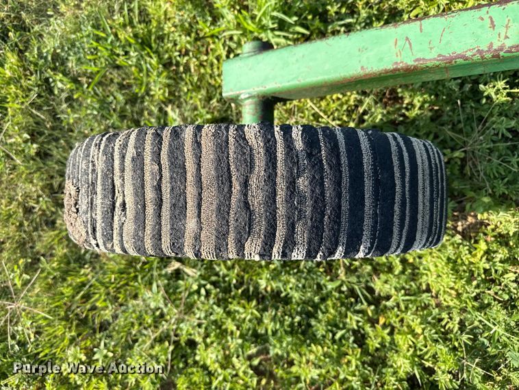 image for item EW4049 John Deere 1518 rotary mower