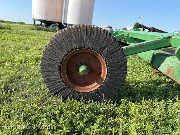 image for item EW4049 John Deere 1518 rotary mower