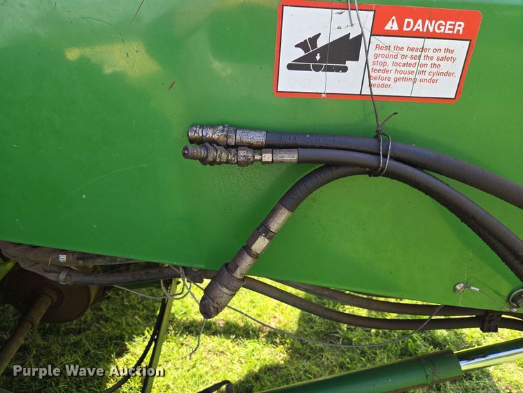 image for item EW8508 1994 John Deere 9600 combine