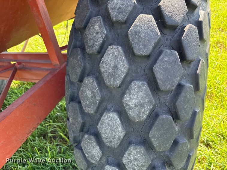 image for item EX2065 Eddins 75350 grain cart